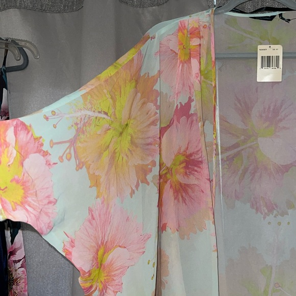 New Guess Marciano Kimono Swim Light Chiffon Floral Cover Up XS S - Picture 3 of 9